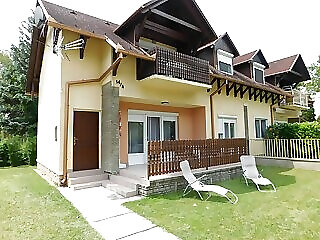 Balatonpart Lak Apartman Balatonfenyves