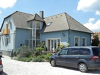 Hullay Apartmanhaz Balatongyorok