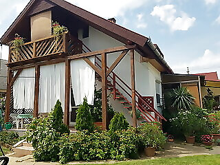 Liliom Apartman 5 Balatonboglar