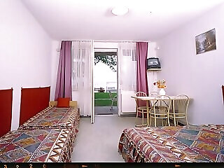 Szatmar Apartmanhaz Balatonvilagos
