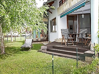 Kornel Apartman Balatonmariafurdo