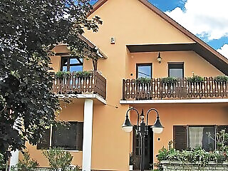 Eszter Vendeghaz Balatonfured