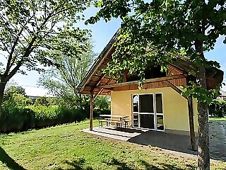 Balaton Center Ko Es Mobilhazak Balatonfuzfo