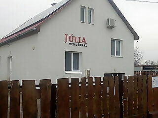 Julia Vendeghaz Gesztered