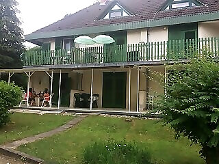 Siraly Apartmanhaz Orfu