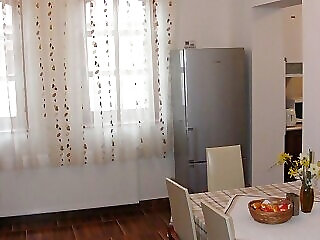 Mosolygos Vendeghaz Gelenes