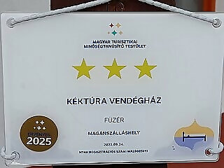 Kektura Vendeghaz Fuzer