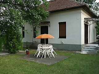 Ezustfenyo Apartman Gyula