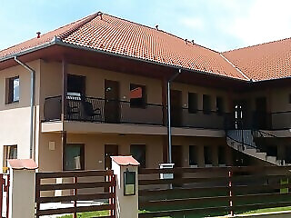 Szieszta Apartman Cserkeszolo