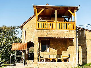 Gyud Cottage Siklos Mariagyud