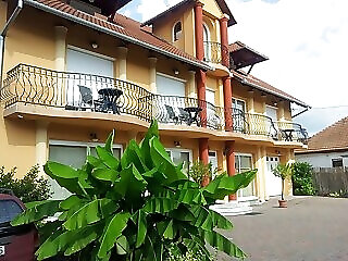 Mediterran Apartmanok Harkany