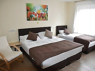 Ket Torony Apartman Eger