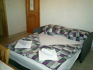 House Black Heviz