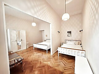 Varos Szive Apartman Eger