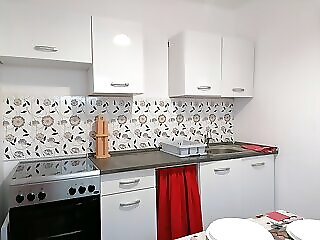 Hortenzia Apartmanhaz Igal