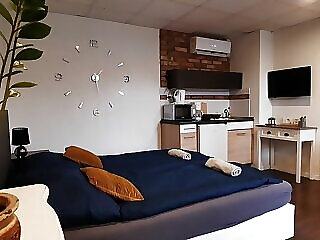 Ady Apartman Tata