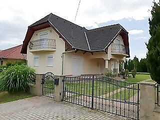 Pelso Vendeghaz Balatonbereny