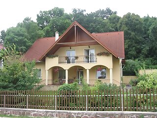Fanni Apartman Balatonalmadi szállás