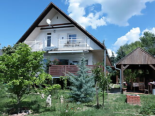 Mona Apartman Balatonboglar szállás