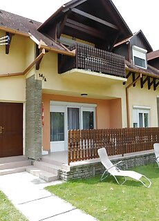 Balatonpart Lak Apartman Balatonfenyves
