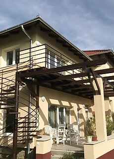 Luxury Home Frici Apartman Balatonlelle