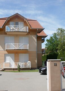 Arnyas Apartmanhaz Balatonlelle