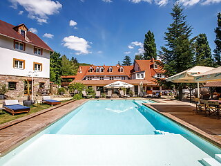 Nomad Hotel Noszvaj szállás