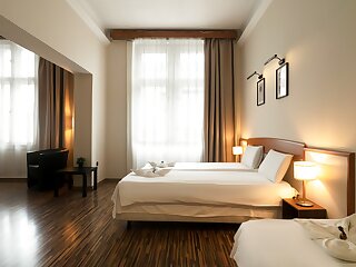 Korona Hotel Nyiregyhaza szállás