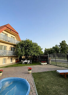 Csatornapart Apartmanok Balatonmariafurdo