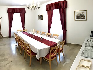 Huszarvar Hotel Kastelyszallo Szerencs szállás