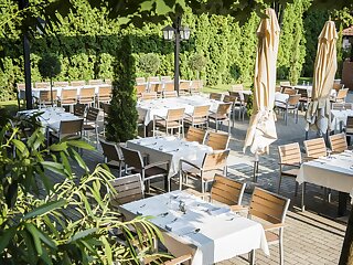 Garden Hotel Szolnok szállás