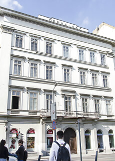 Simply The Best Location Apartman Budapest