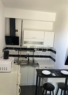 Black And White Apartman Cegled