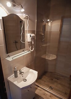 Megnyugtat Lak Apartmanhaz Demjen