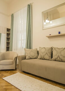 Suzy Apartman Eger