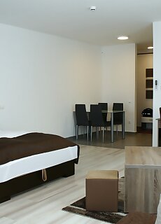 M F Apartman Egerszalók