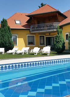 Marta Apartman Gyenesdias