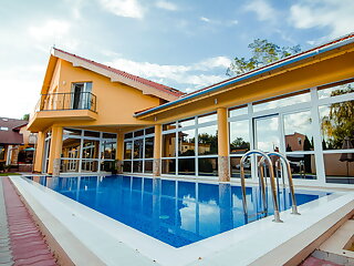 Ella Residence Panzio Hajduszoboszlo szállás