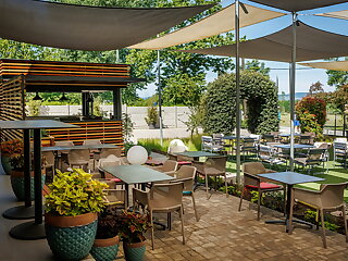 Zier Bisztro Apartman Balatonszemes szállás