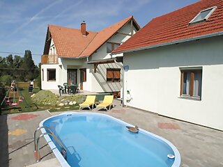 Schmal Apartman Balatonszemes szállás