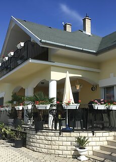 Villa Herkules Apartman Heviz