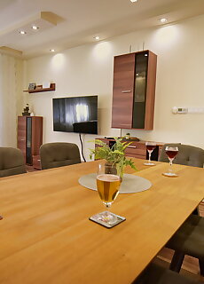 Kinder Apartman Mako