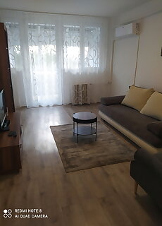 Var Lak Apartman Pecs