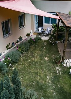 Vagi Apartman Sarvar