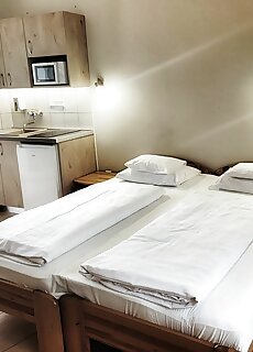 Sarvarfurdo Apartmanhaz Sarvar