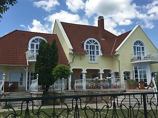 Vazsonyi Vendeghaz Balatonfured szállás