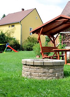 Negy Evszak Apartman Zirc