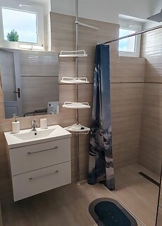 Liget Apartman Zsarolyan