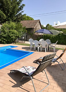 Lellei Pihenohaz Balatonlelle