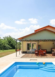 Wellness Villa Békésszentandrás